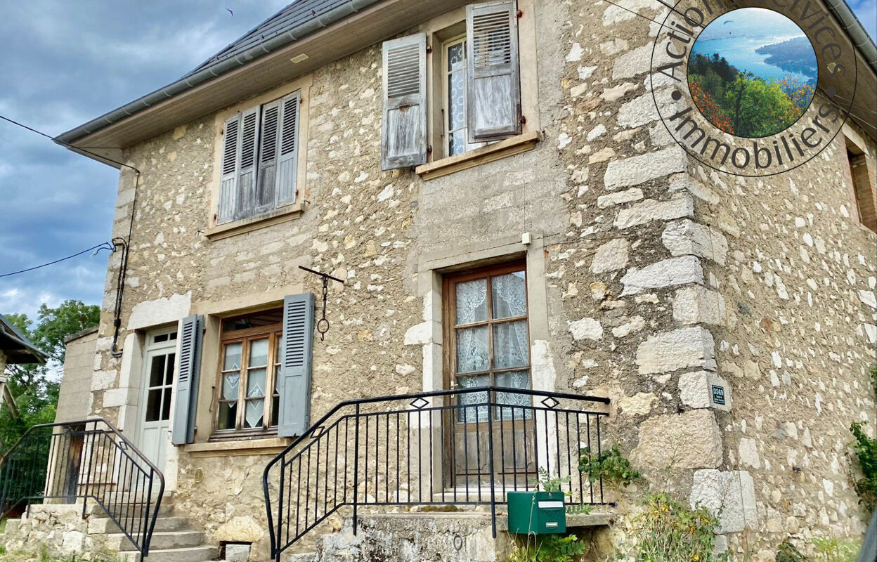 maison 10 pièces 111 m2 à vendre à Saint-Genix-les-Villages (73240)