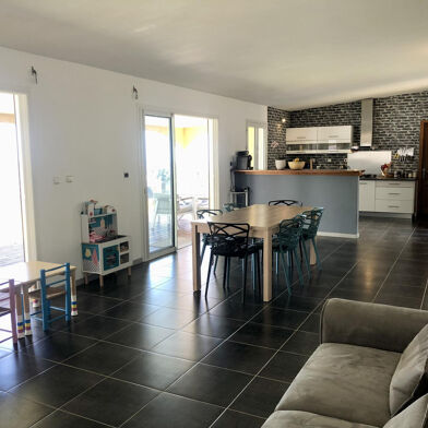 Maison 4 pièces 349900 €