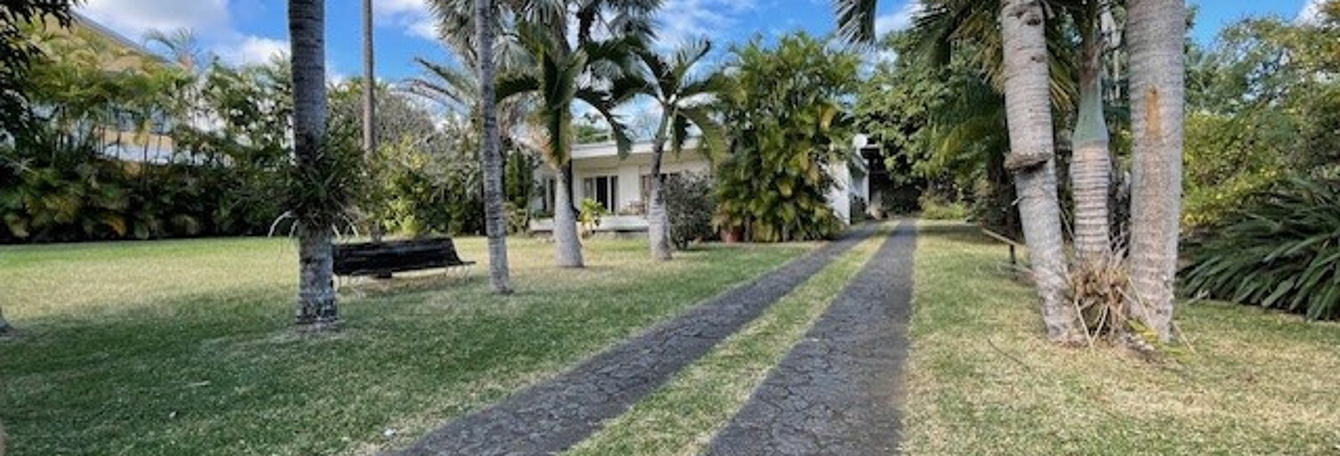 Maison 5 Pièces 187 m² à vendre à Saint-Pierre (97432)