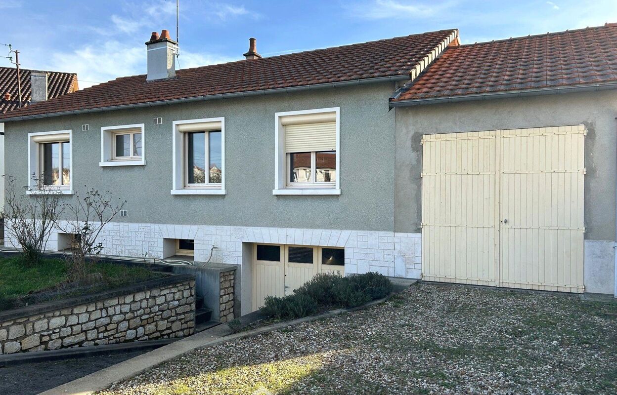 maison 4 pièces 81 m2 à vendre à Chasseneuil-du-Poitou (86360)