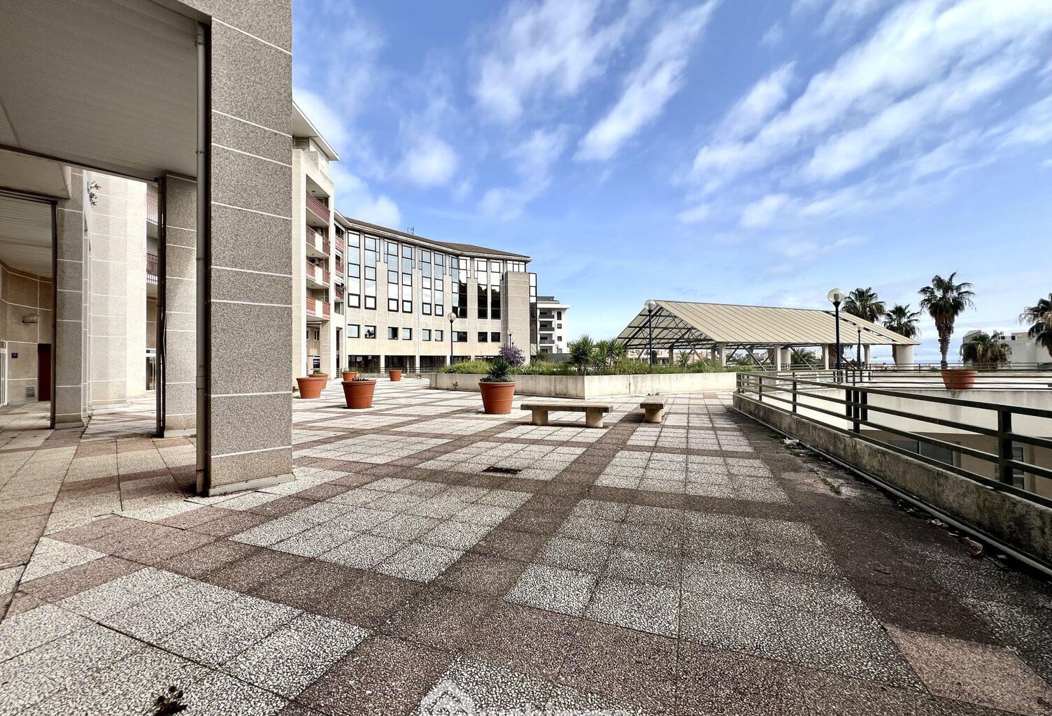 Local - 41m² - Bastia — photo 1