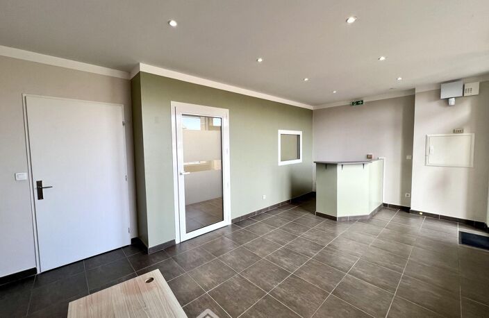 Local - 41m² - Bastia — photo 2