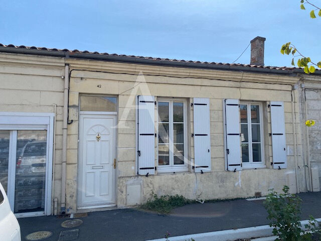 Villa / Maison 3 pièces  à louer Rochefort 17300