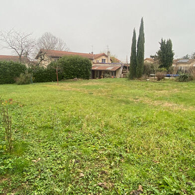 Terrain 545 m²