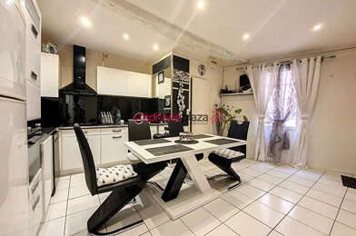 Appartement 5 pièces 160000 €