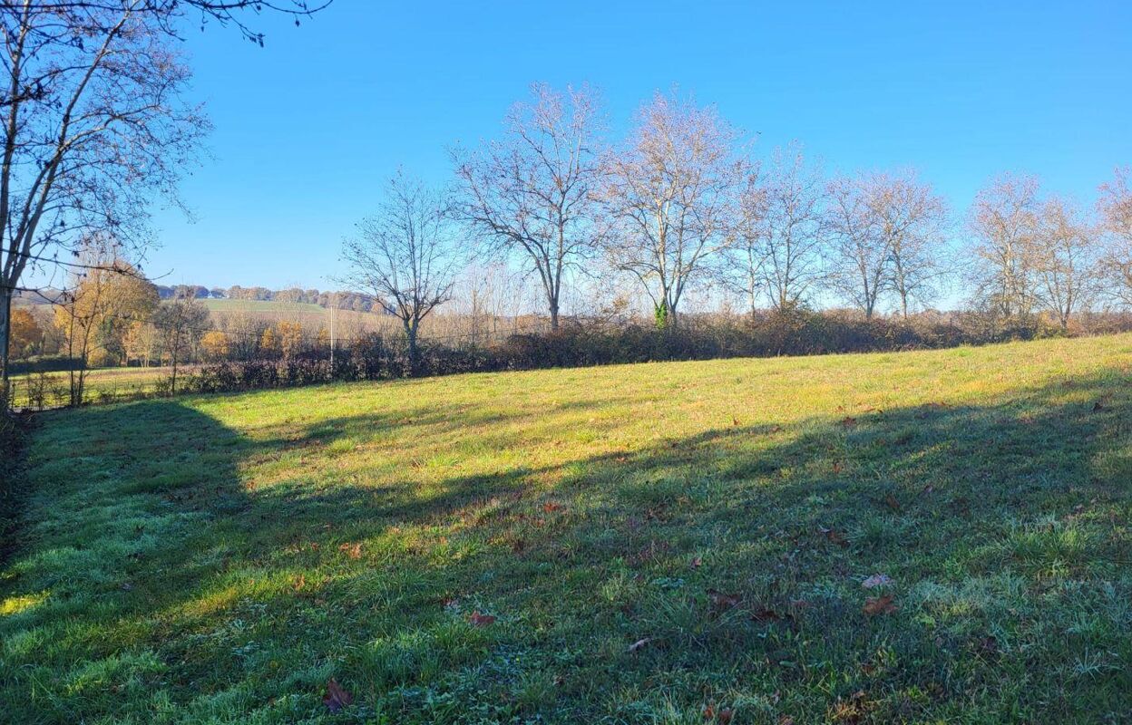 terrain  pièces 1800 m2 à vendre à Mauvezin (32120)