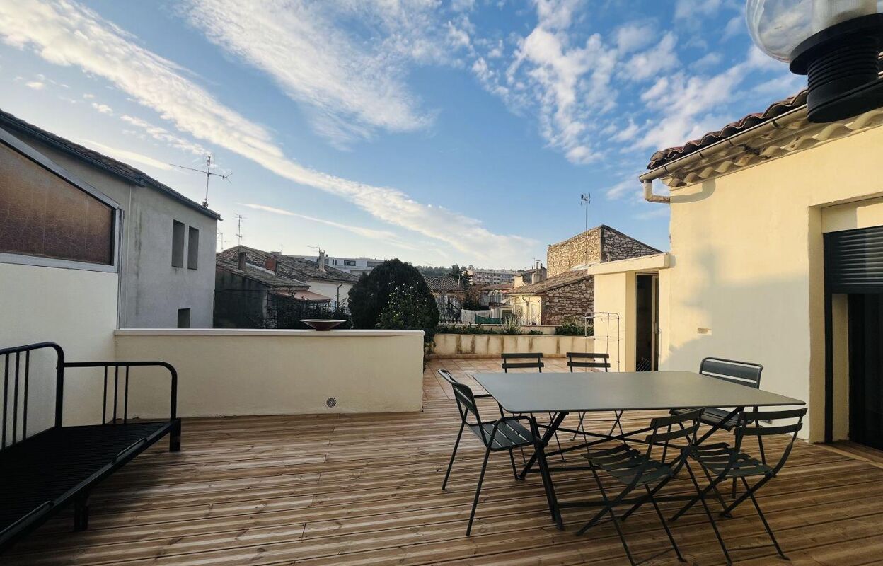 appartement 4 pièces 110 m2 à louer à Nîmes (30900)