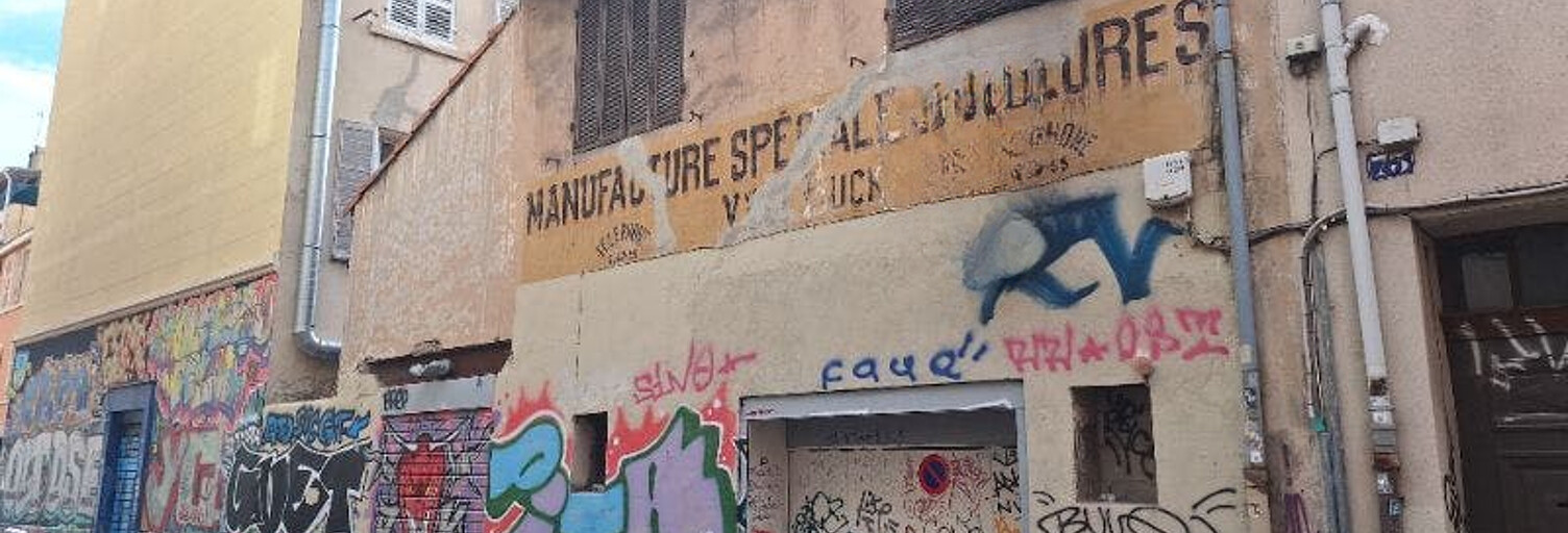 Immeuble  142 m² à vendre à Marseille 5 (13005)