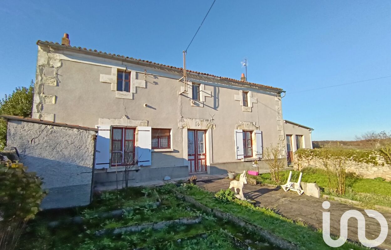 maison 4 pièces 79 m2 à vendre à Saint-Léger-de-Montbrun (79100)