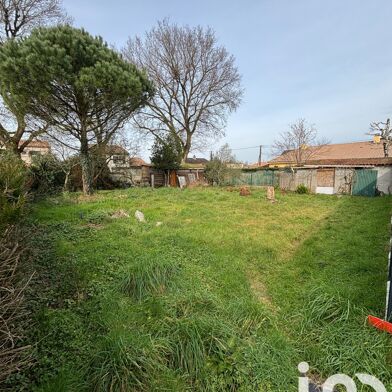 Terrain  185000 €