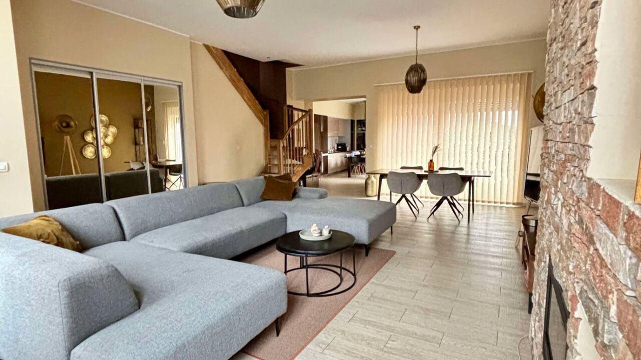 maison 5 pièces 146 m2 à vendre à Wattrelos (59150)