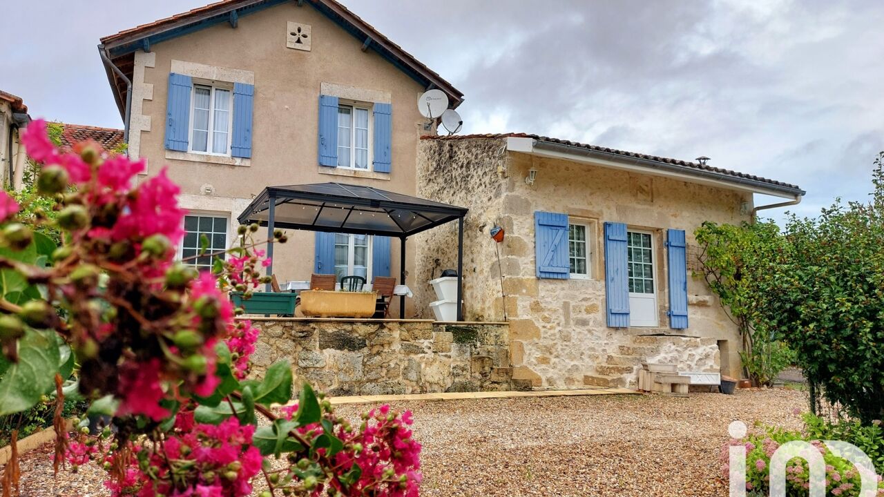 maison 4 pièces 146 m2 à vendre à Saint-Vivien (24230)