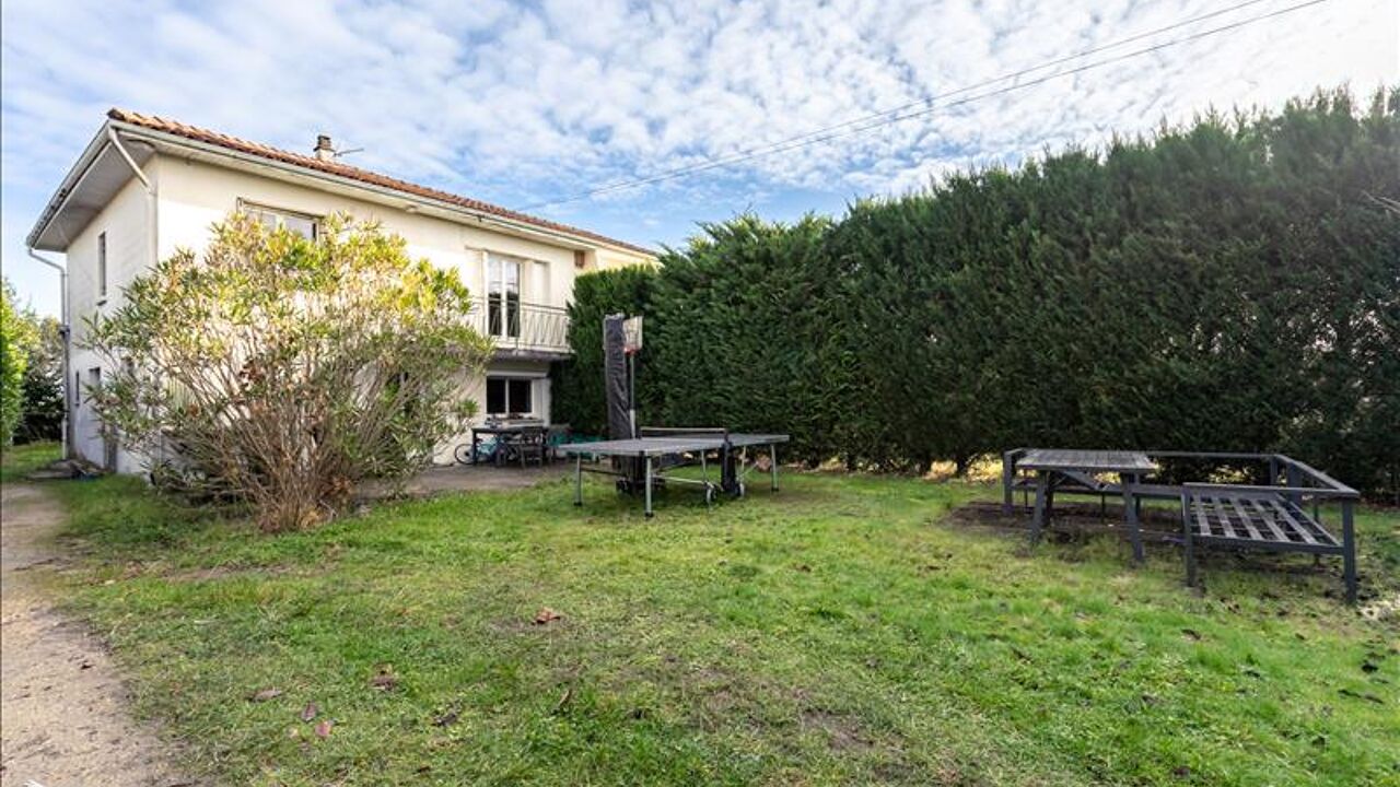 maison 5 pièces 122 m2 à vendre à Ambarès-Et-Lagrave (33440)