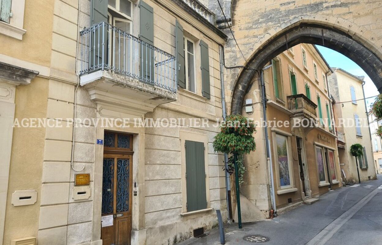 maison 6 pièces 141 m2 à vendre à Valréas (84600)