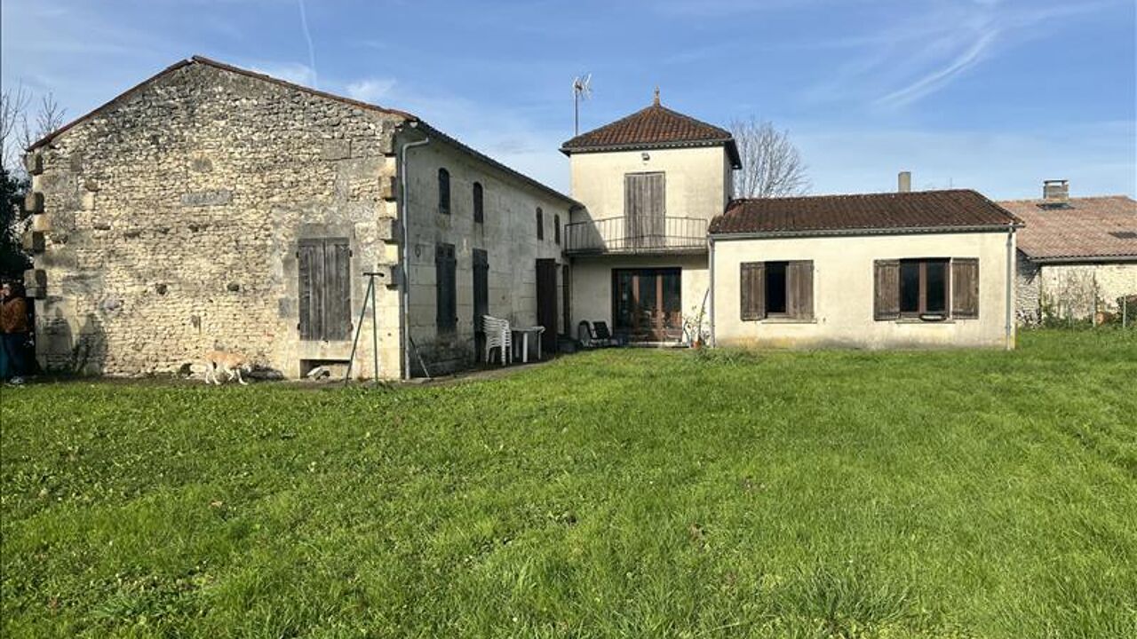 maison 5 pièces 166 m2 à vendre à Saint-Sever-de-Saintonge (17800)