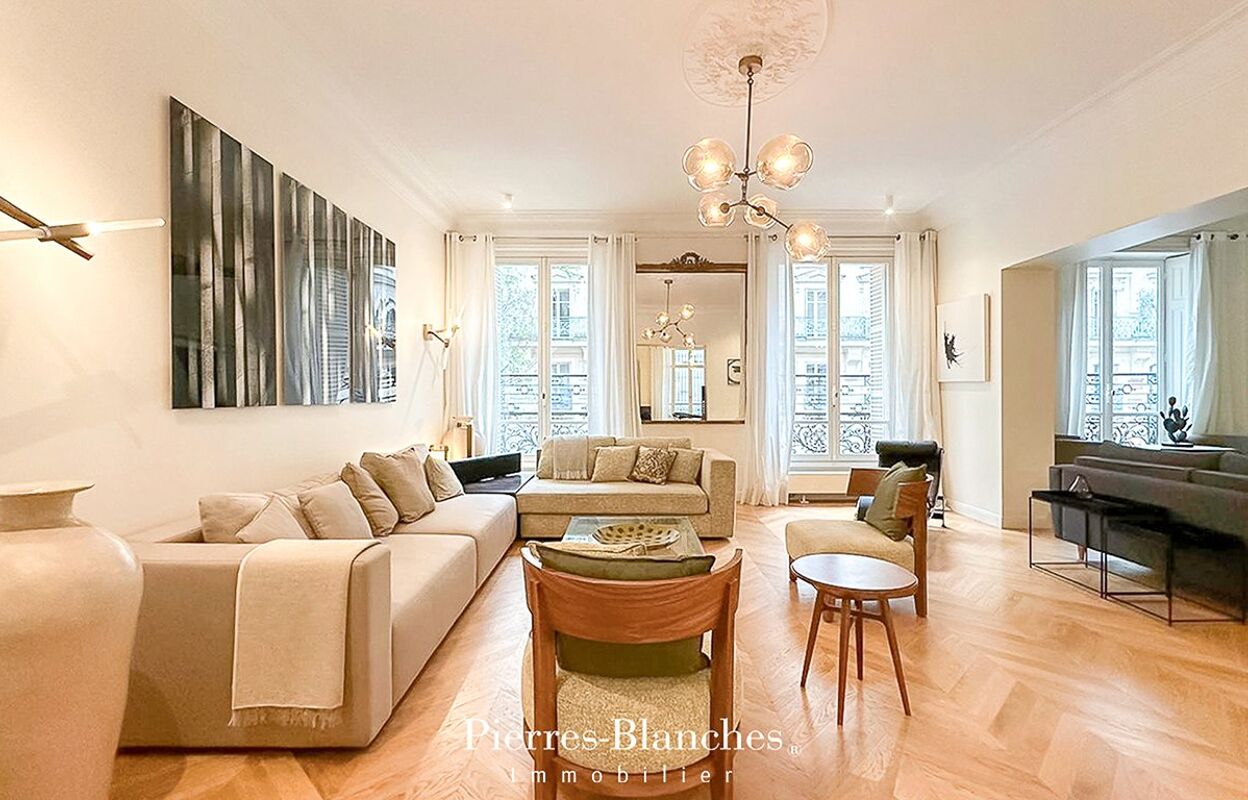 appartement 4 pièces 230 m2 à vendre à Paris 8 (75008)