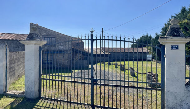 Villa / Maison 6 pièces  à vendre Saint-Savinien 17350