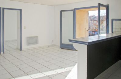 location appartement 570 € CC /mois à proximité de Saint-Michel-l'Observatoire (04870)