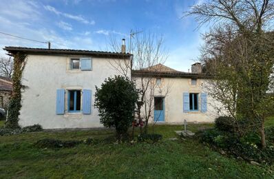 location maison 880 € CC /mois à proximité de Saint-Romain-de-Benet (17600)