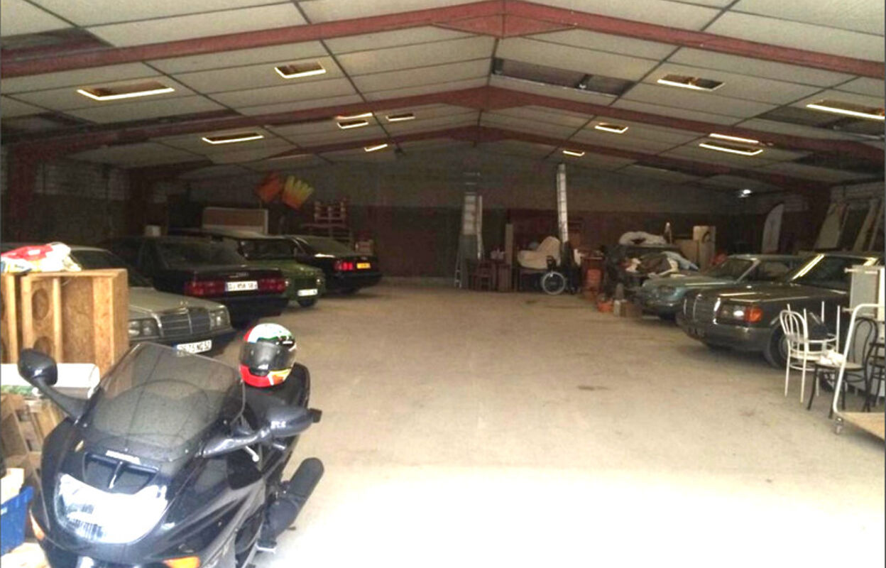 garage  pièces 380 m2 à vendre à Chaumont (52000)