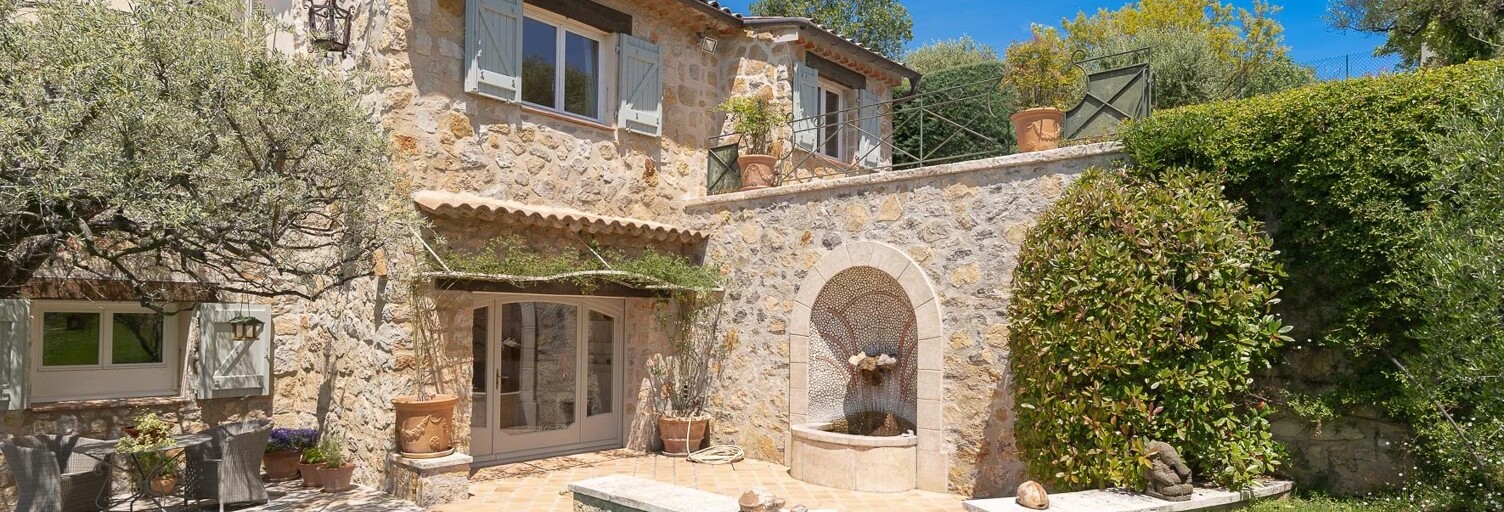 Maison 9 Pièces 235 m² à vendre à Montauroux (83440)