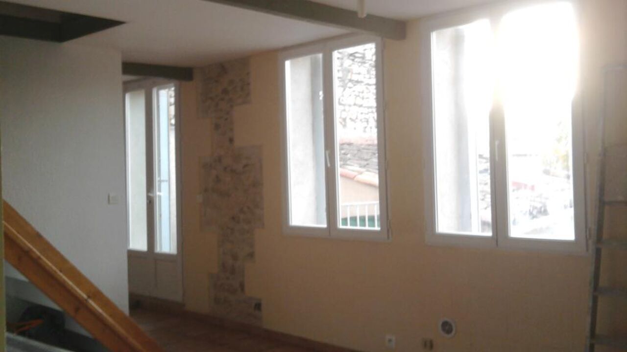 appartement 3 pièces 70 m2 à louer à Nîmes (30000)