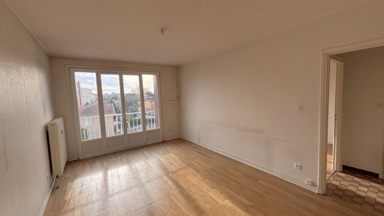 appartement 2 pièces 43 m2 à louer à Villeurbanne (69100)