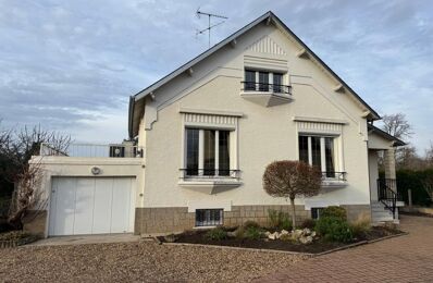 vente maison 400 000 € à proximité de Chanteau (45400)