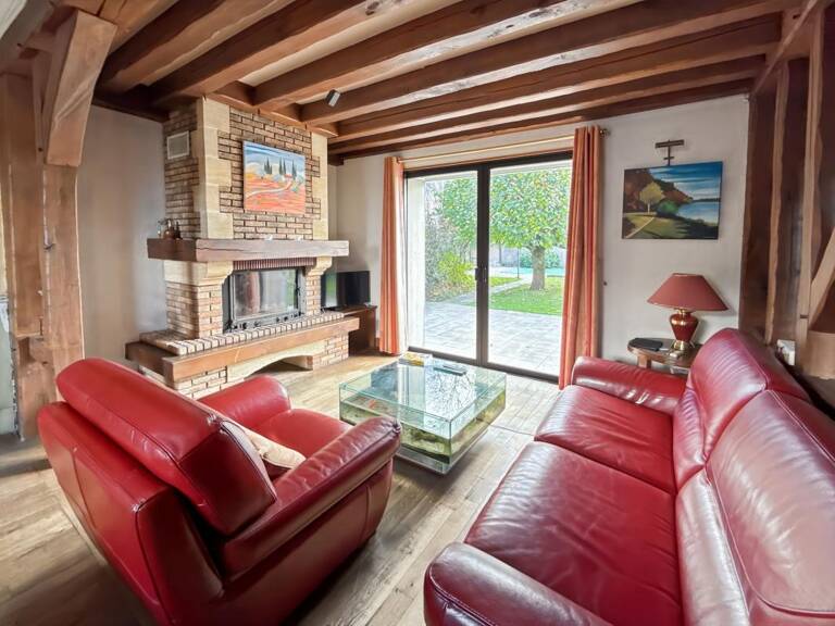 🏡 Maison de caractère avec piscine et dépendance aménagée – Un bien rare aux multiples possibilités ! — photo 1