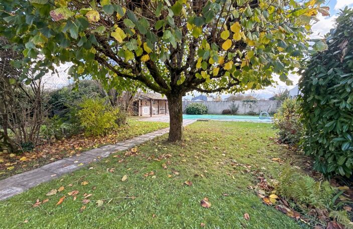 🏡 Maison de caractère avec piscine et dépendance aménagée – Un bien rare aux multiples possibilités ! — photo 2
