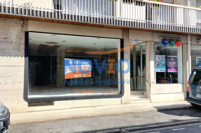 Commerce 4 pièces 1250 €