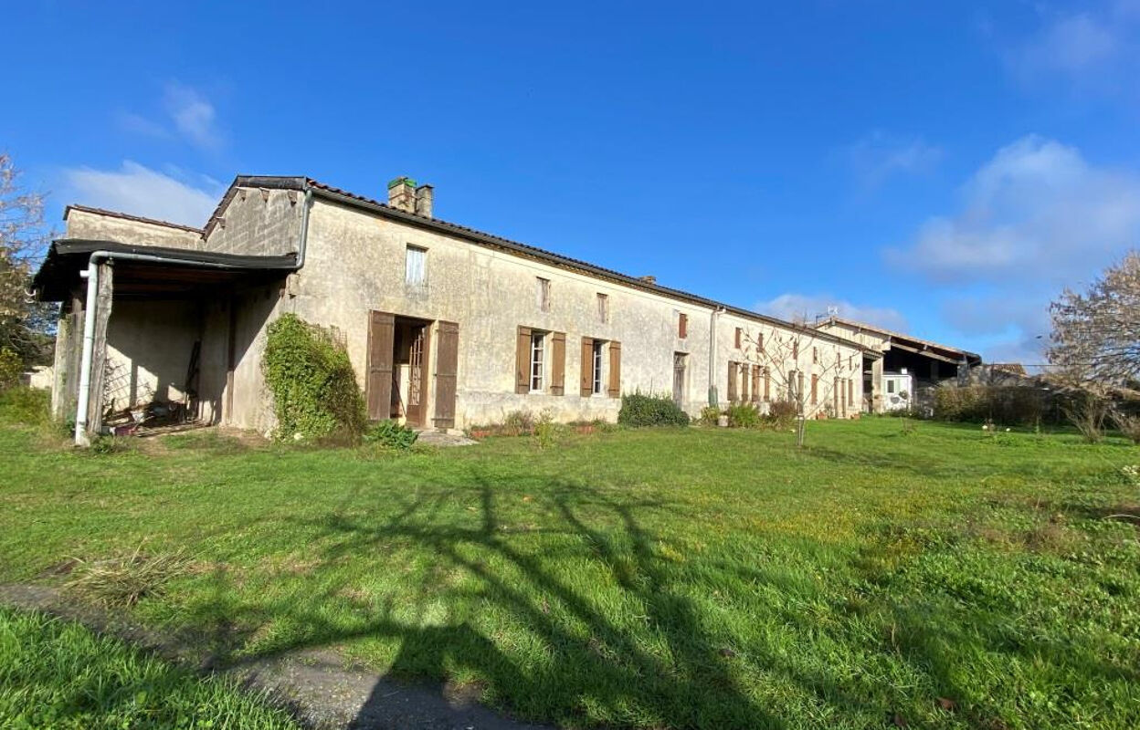 maison 5 pièces 230 m2 à vendre à Saugon (33920)