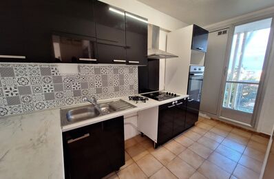 location appartement 950 € CC /mois à proximité de Marseille 10 (13010)