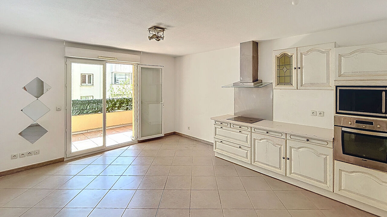 appartement 2 pièces 39 m2 à vendre à Toulon (83100)