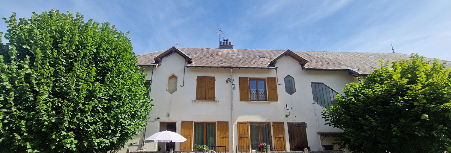 Maison 10 Pièces 250 m² à vendre à Saint-Paul-lès-Monestier (38650)