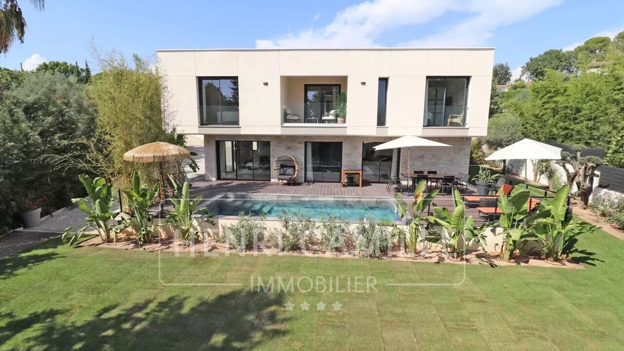 maison 7 pièces 240 m2 à vendre à Mougins (06250)