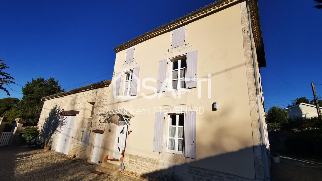 maison 3 pièces 96 m2 à vendre à Saint-Amant-de-Boixe (16330)