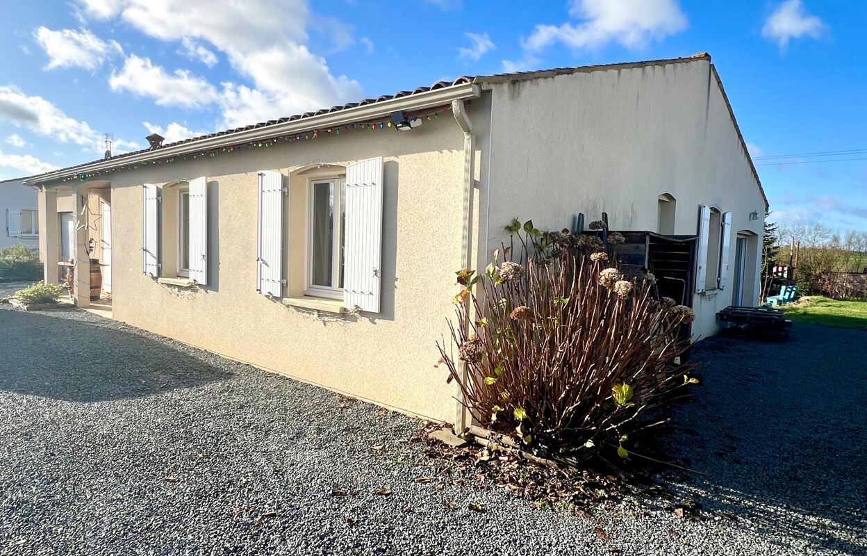 maison 6 pièces 125 m2 à vendre à Loulay (17330)