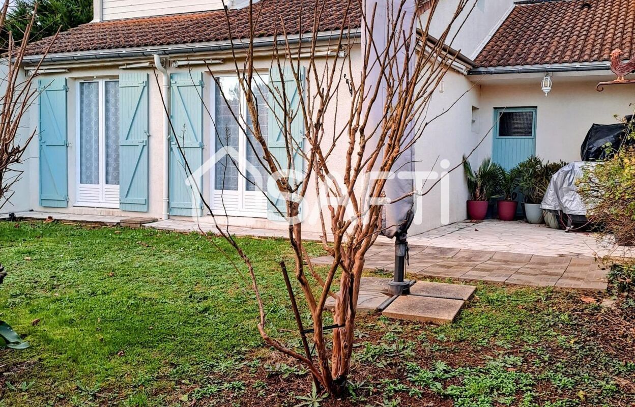 maison 4 pièces 87 m2 à vendre à Poitiers (86000)