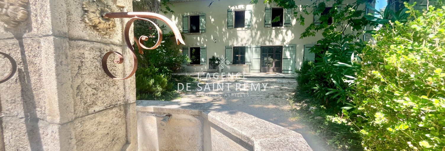 Maison  210 m² à vendre à Verquières (13670)