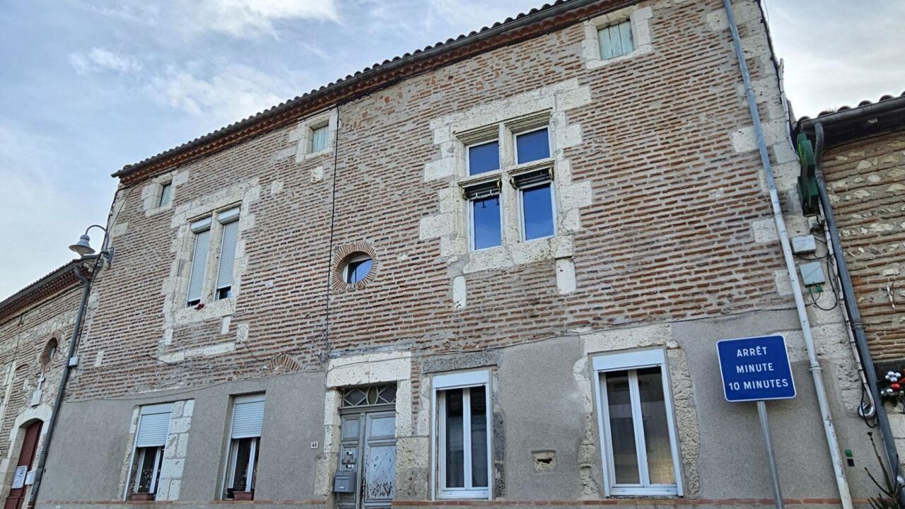 immeuble  pièces 381 m2 à vendre à Lafitte-sur-Lot (47320)