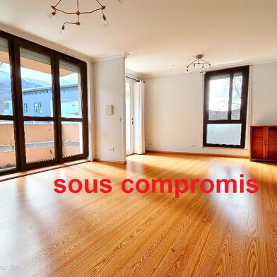 Appartement 5 pièces 189000 €