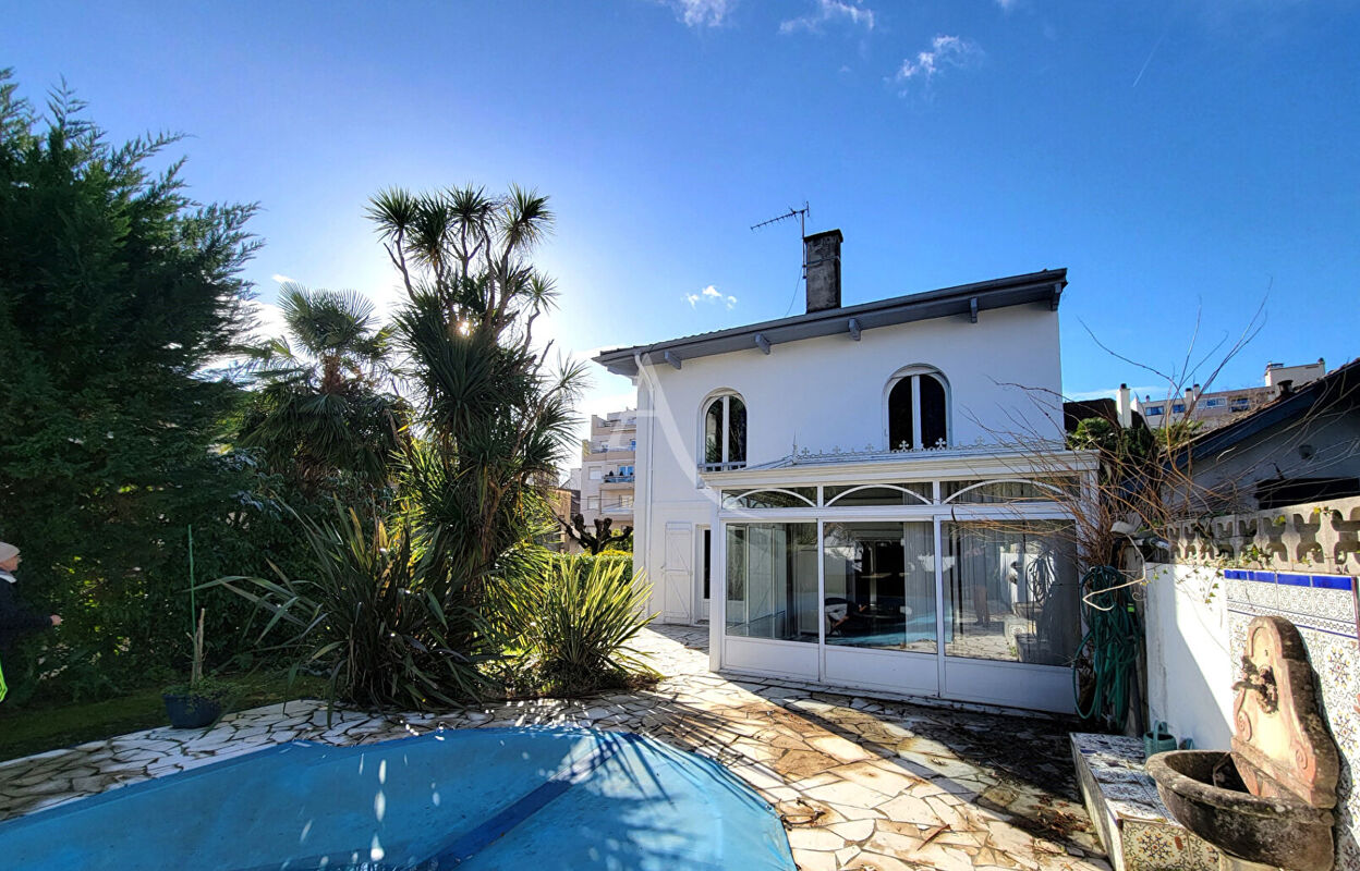 maison 7 pièces 155 m2 à vendre à Pau (64000)