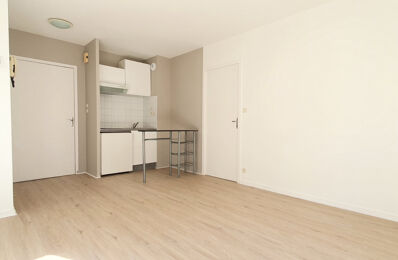 location appartement 388 € CC /mois à proximité de Pont-de-Salars (12290)