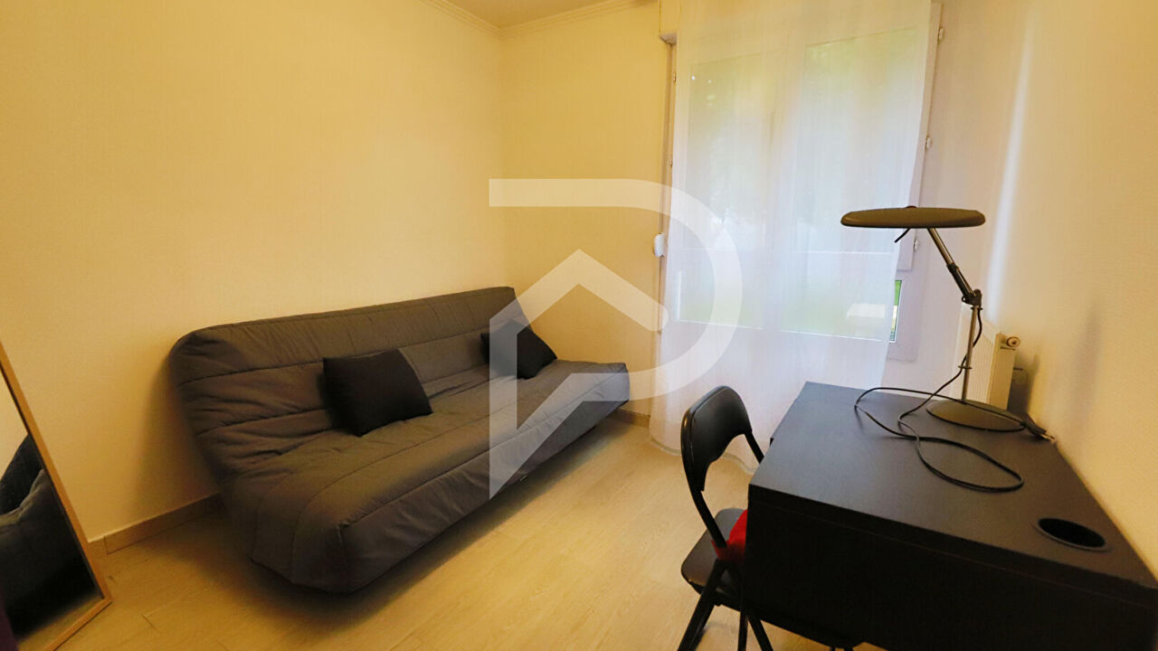 appartement 1 pièces 9 m2 à louer à Nanterre (92000)