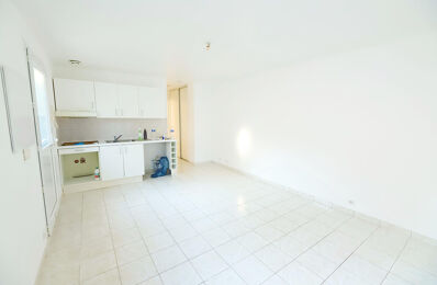 location appartement 1 120 € CC /mois à proximité de Saint-Cloud (92210)