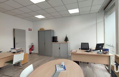 vente bureau 137 000 € à proximité de Saint-Vit (25410)