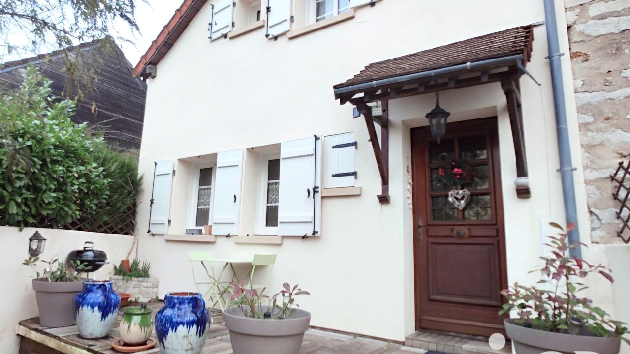 maison 4 pièces 75 m2 à vendre à Le Châtelet-en-Brie (77820)