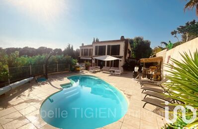 maison 10 pièces 224 m2 à vendre à Six-Fours-les-Plages (83140)