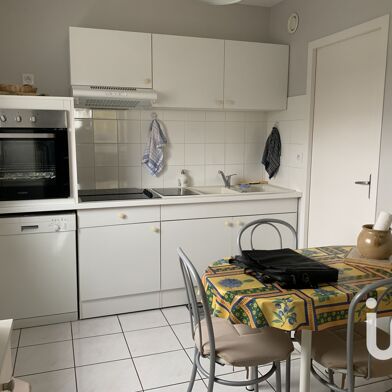 Appartement 3 pièces 108000 €